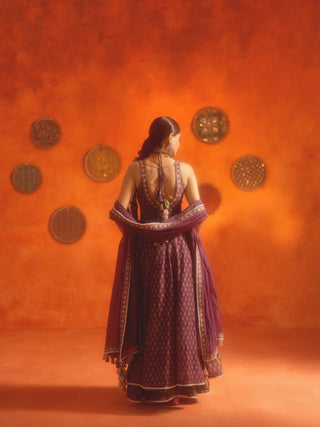 PADMAVATI (Plum Anarkali Set)